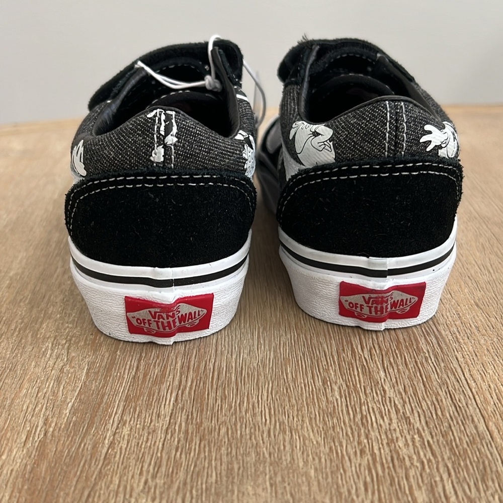 Vans Disney Old Skool Tennis Shoes Sneakera Velcro Black kid 11 1 - Picture 6 of 11
